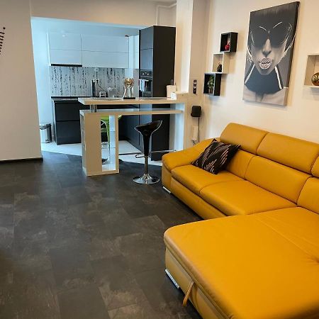 Fancy Westpark 2 Residence Lakeview W7 Bucureşti Ngoại thất bức ảnh