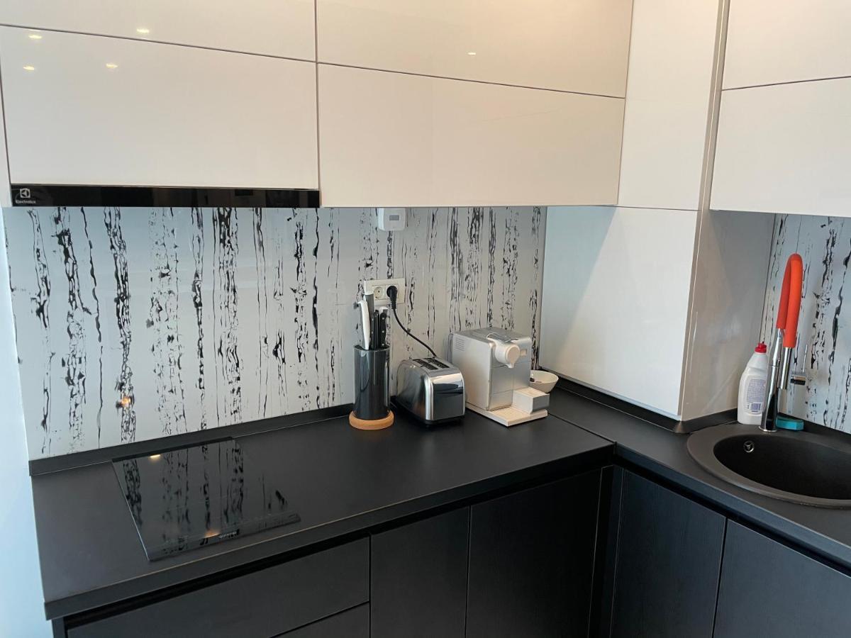 Fancy Westpark 2 Residence Lakeview W7 Bucureşti Ngoại thất bức ảnh